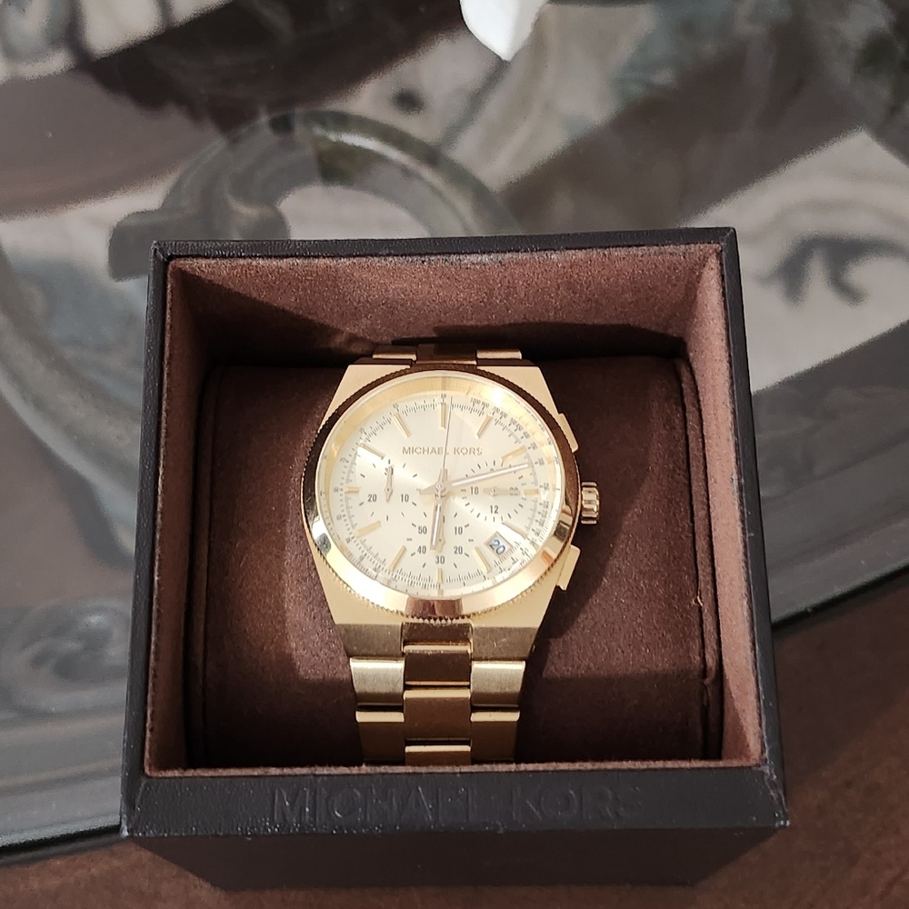 Michael Kors Gold Plated Stainless Steel Watch - Picture 2 of 4